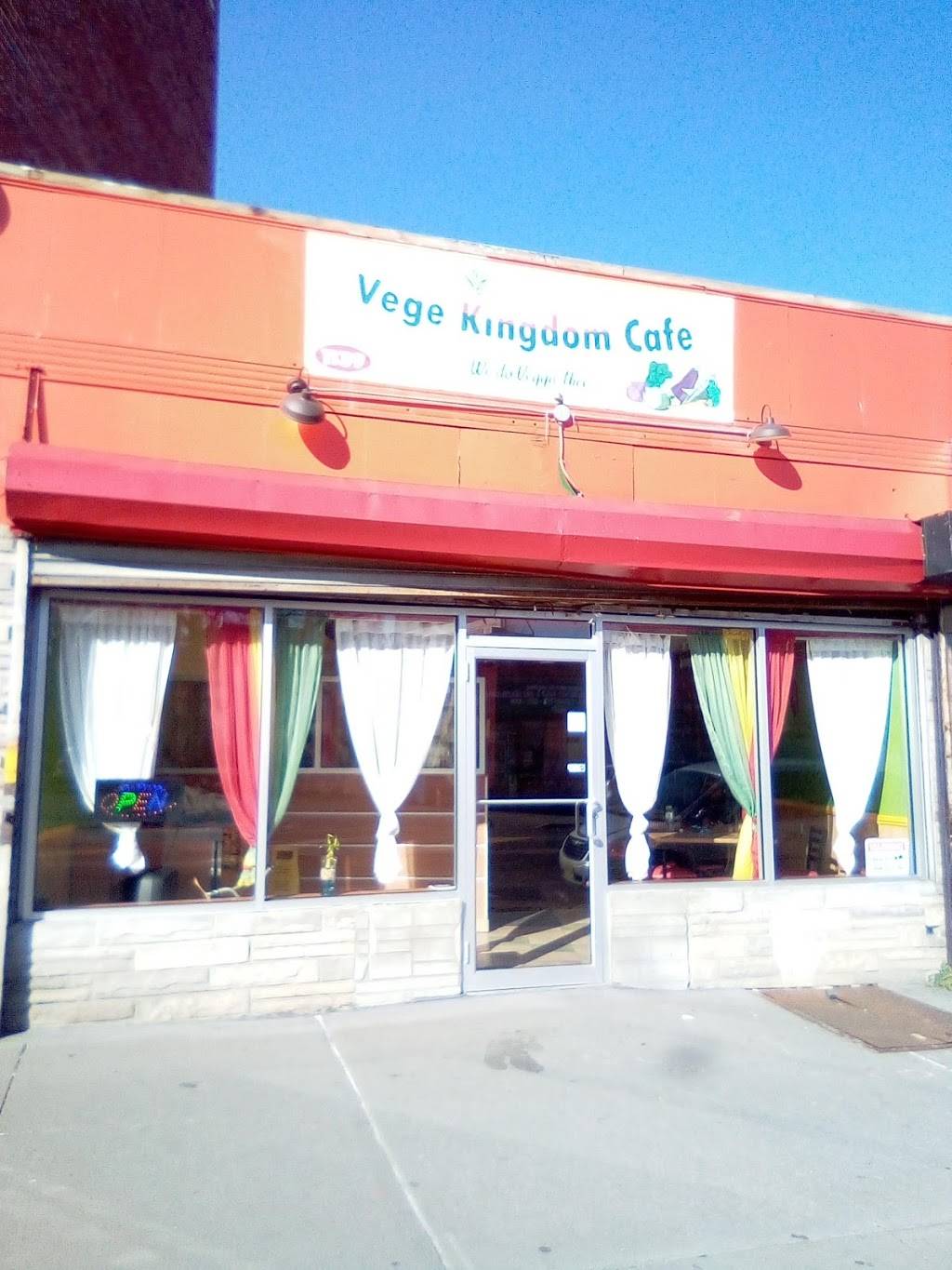 Vege Kingdom Cafe | 1139 S Orange Ave, Newark, NJ 07106, USA | Phone: (973) 991-3403