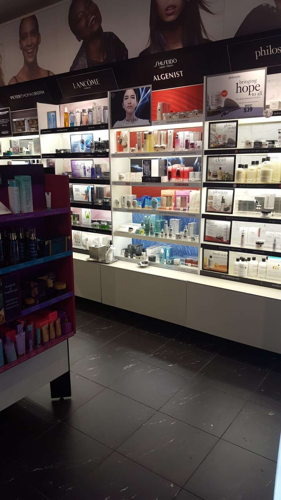 SEPHORA inside JCPenney | 21840 Hawthorne Blvd, Torrance, CA 90503, USA | Phone: (310) 371-6577