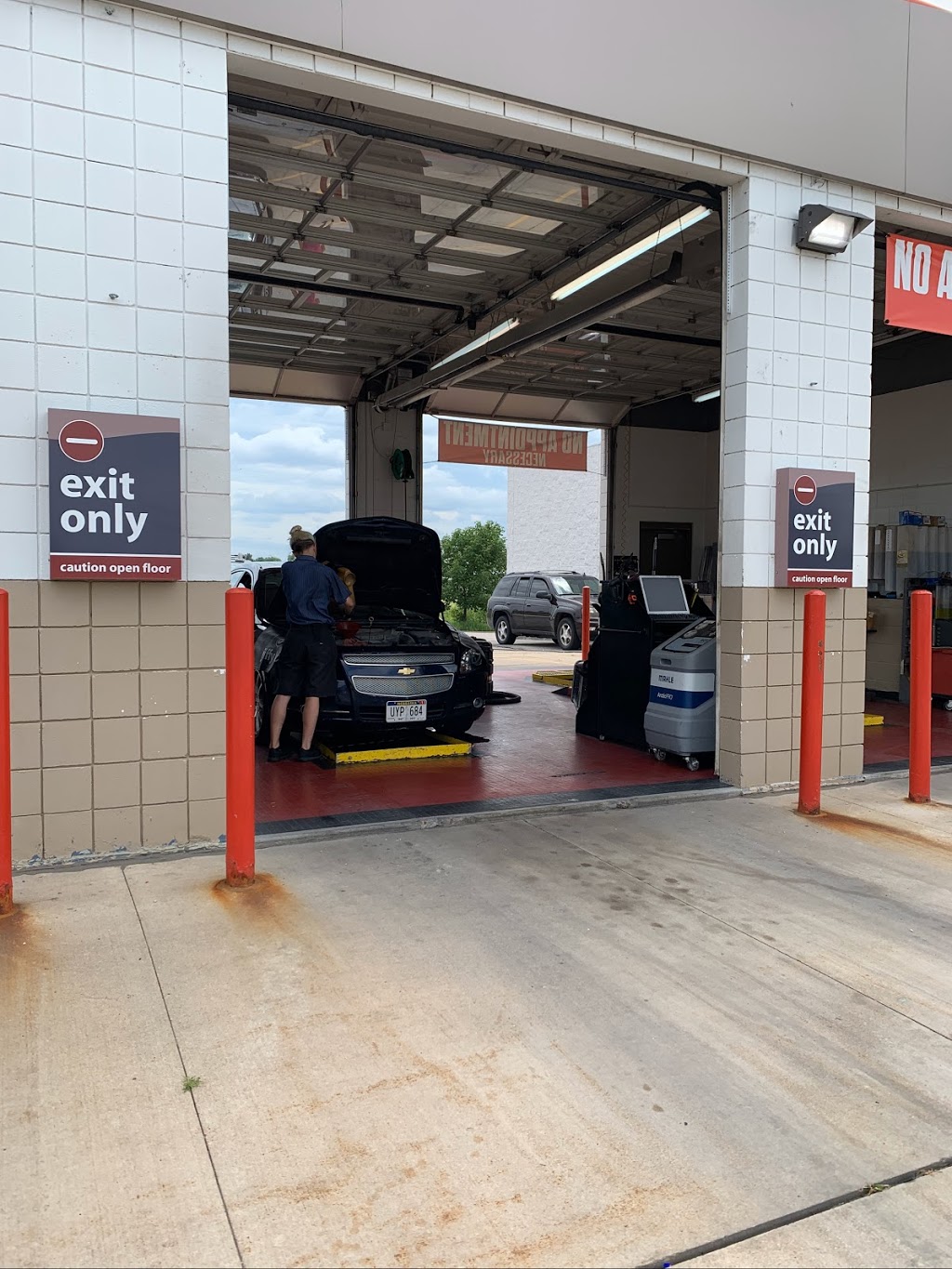 Jiffy Lube | 2615 Fairfield St, Lincoln, NE 68521, USA | Phone: (402) 435-6600