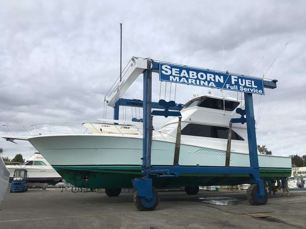 Seaborn Marina | 87 Ocean Ave, Bay Shore, NY 11706, USA | Phone: (631) 665-0037