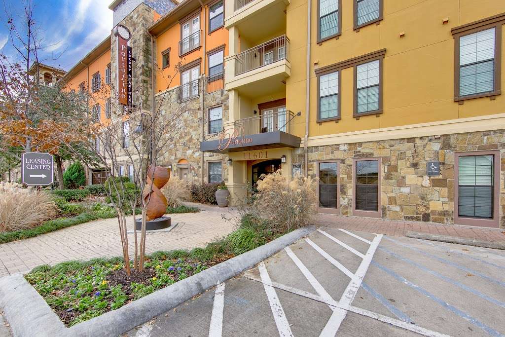 Portofino at Las Colinas Luxury Apartments | 11601 Lago Vista W, Farmers Branch, TX 75234, USA | Phone: (469) 729-2924