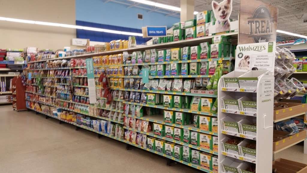 PetSmart | 241 Airport Plaza Blvd, Farmingdale, NY 11735, USA | Phone: (631) 843-1890