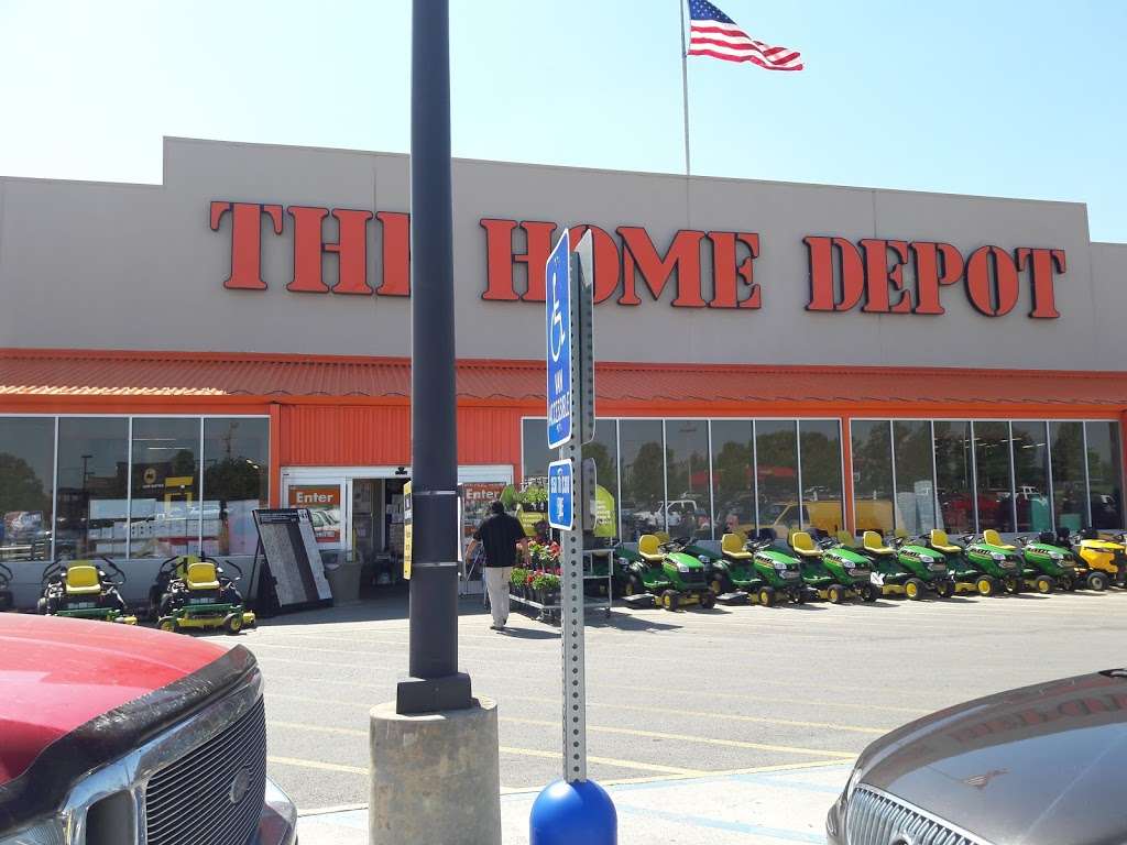 The Home Depot | 5000 S 4th St, Leavenworth, KS 66048, USA | Phone: (913) 727-1978