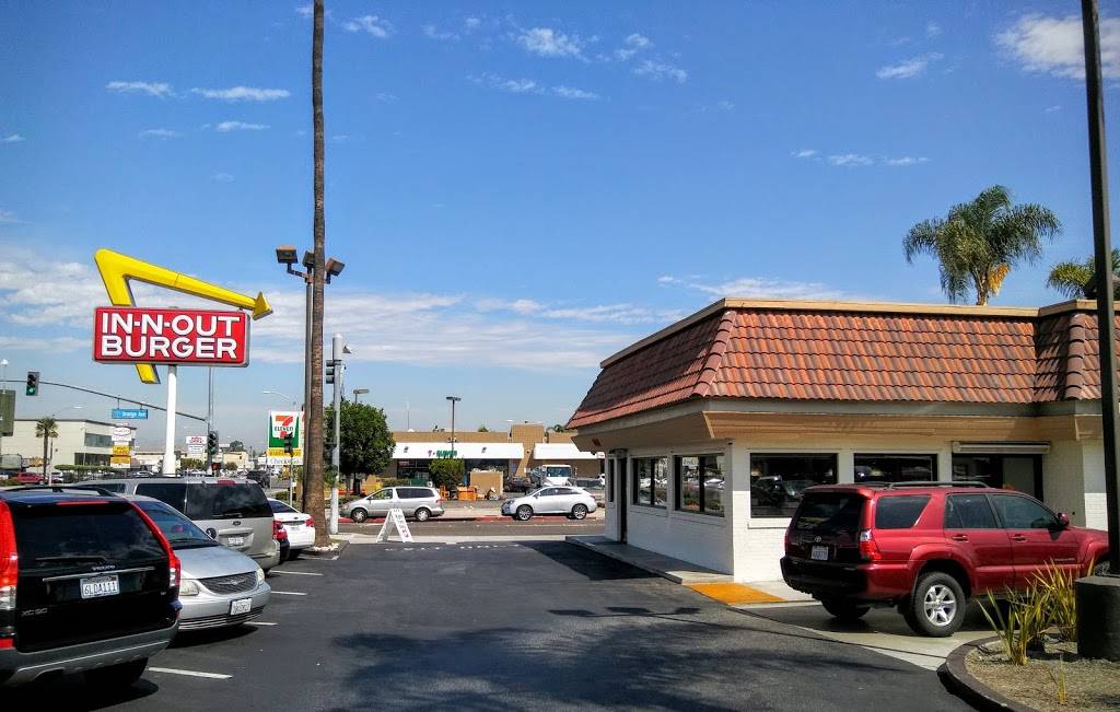 In-N-Out Burger | 600 S Brookhurst St, Anaheim, CA 92804, USA | Phone: (800) 786-1000