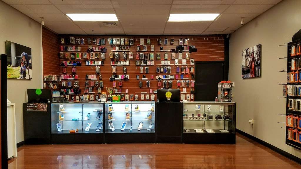 Boost Mobile | 628 E Main St, Waynesboro, PA 17268, USA | Phone: (717) 387-5952