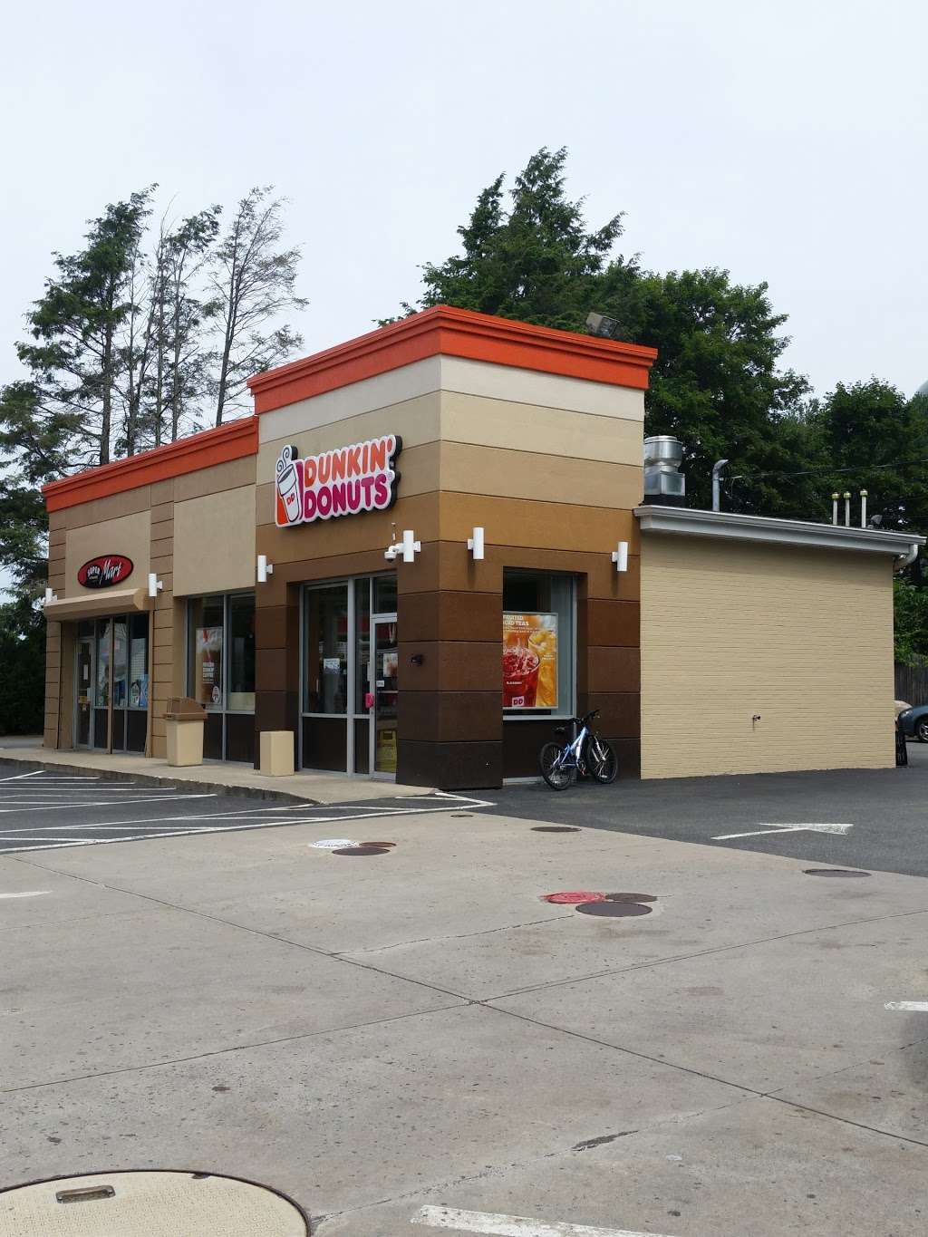 Dunkin | 2140 Washington St, Braintree, MA 02184, USA | Phone: (781) 849-8100