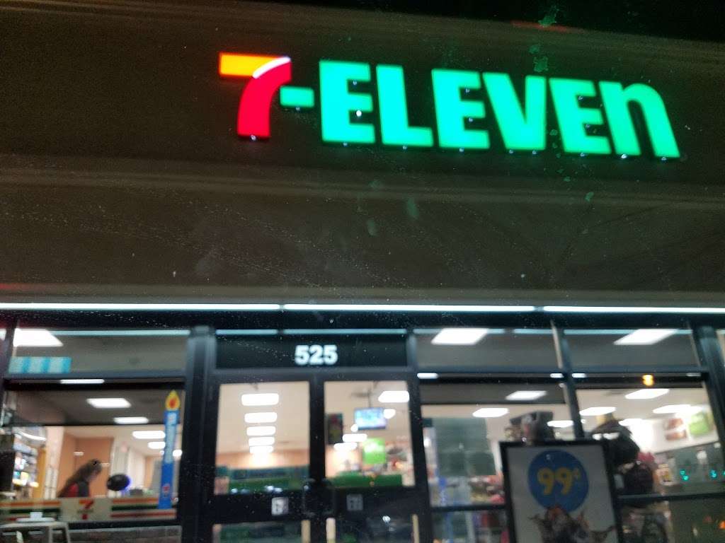 7-eleven | 411 Wilkerson Ave, Perris, CA 92570, USA