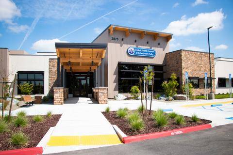 United Health Centers-Administration Building | 3875 W Beechwood Ave, Fresno, CA 93722, USA | Phone: (800) 492-4227