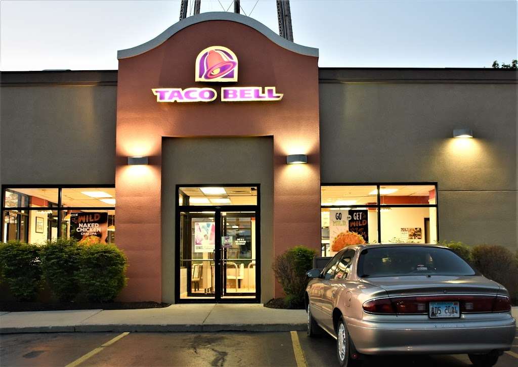 Taco Bell | 10710 Main St, Richmond, IL 60071 | Phone: (815) 678-7800