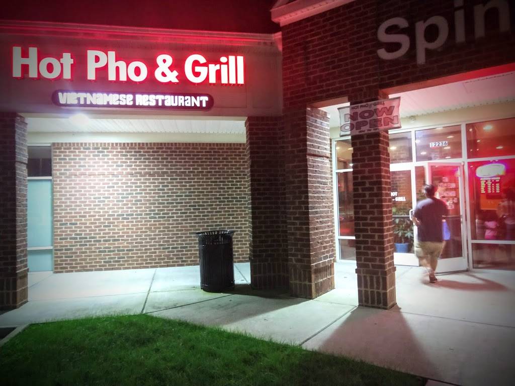 Hot Phở & Grill Vietnamese Restaurant | 12236 Branders Creek Dr, Chester, VA 23831, USA | Phone: (804) 796-7891