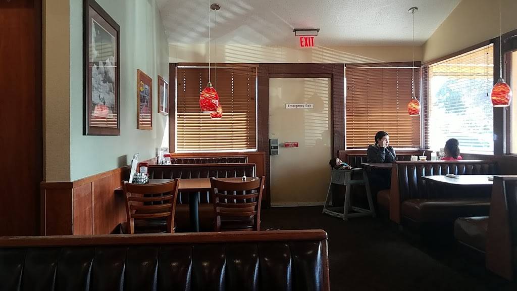 Dennys | 814 Ahwanee Ave, Sunnyvale, CA 94085, USA | Phone: (408) 747-1449