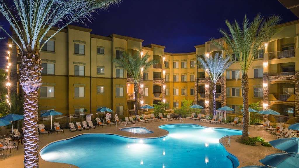 Toscana Condo Rentals | 5450 E Deer Valley Dr, Phoenix, AZ 85054, USA | Phone: (480) 265-8100