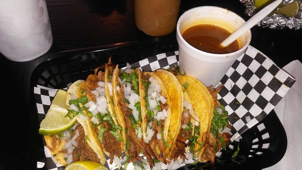 Tacos Y Bionicos Imperio | 17845 Clark Ave, Bellflower, CA 90706 | Phone: (562) 866-6967