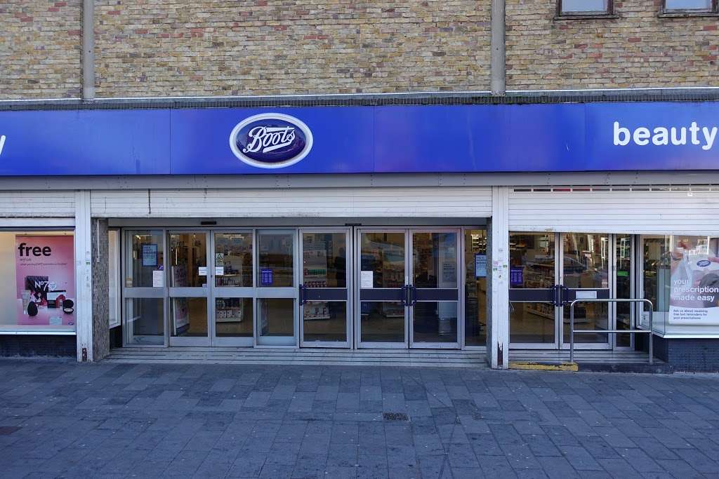 Boots | 96-104 Eltham High St, London SE9 1BW, UK | Phone: 020 8850 2054