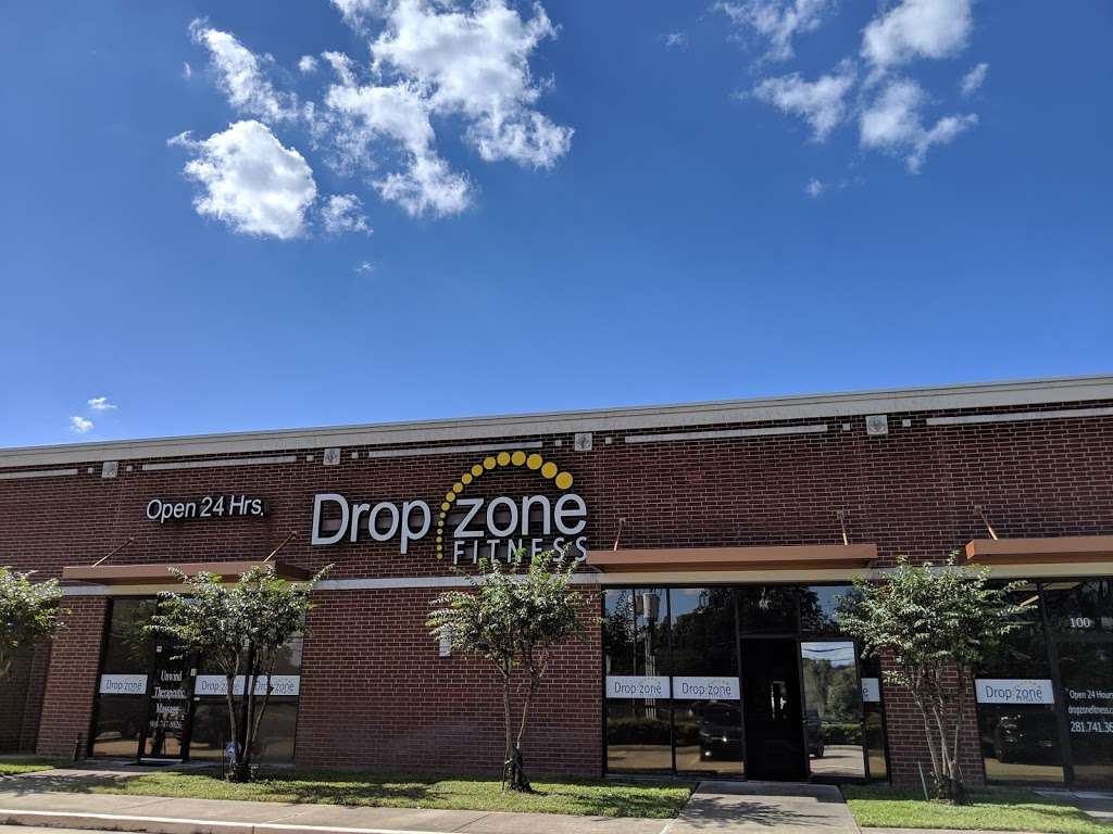 Drop Zone Fitness | 3711 Raoul Wallenberg Ln #100, Missouri City, TX 77459, USA | Phone: (281) 741-3641
