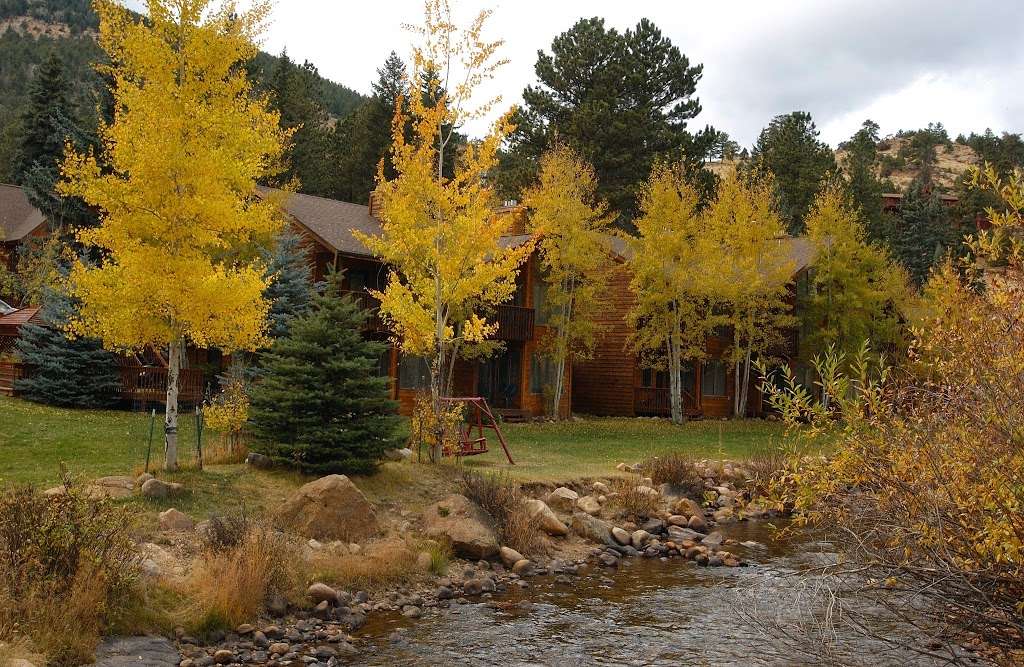 Aspen Winds on Fall River | 1051 Fall River Ct, Estes Park, CO 80517, USA | Phone: (970) 586-6010