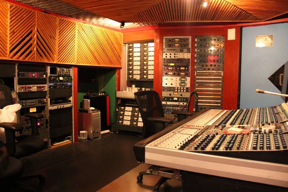 Sabella Recording Studio | 49 Oakdale Rd, Roslyn Heights, NY 11577, USA | Phone: (516) 484-0862