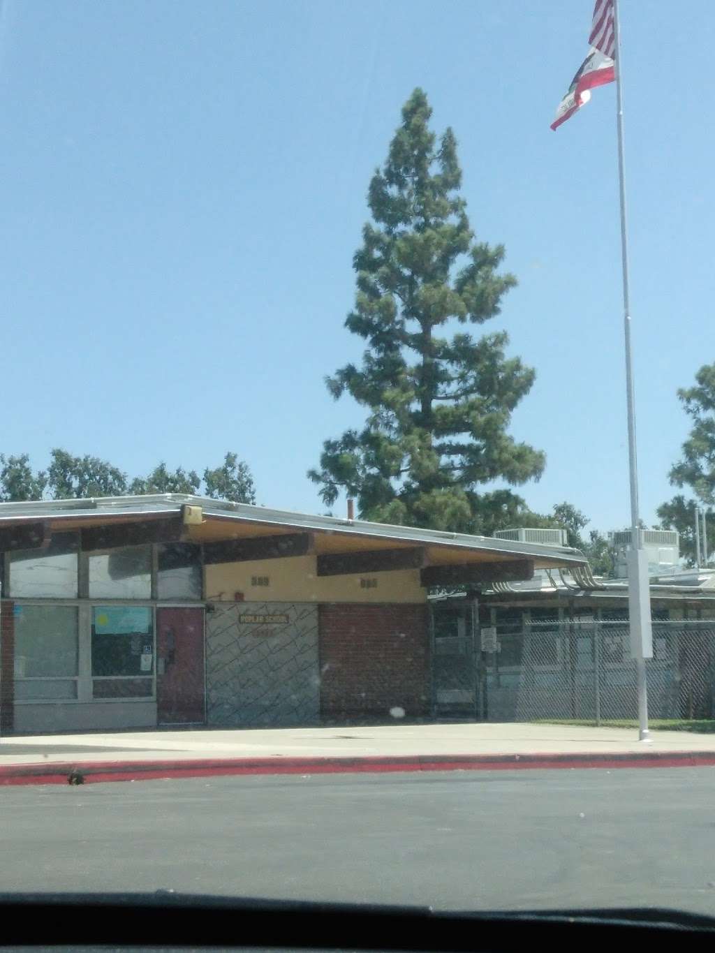 Poplar Elementary School | 9937 Poplar Ave, Fontana, CA 92335, USA | Phone: (909) 357-5720