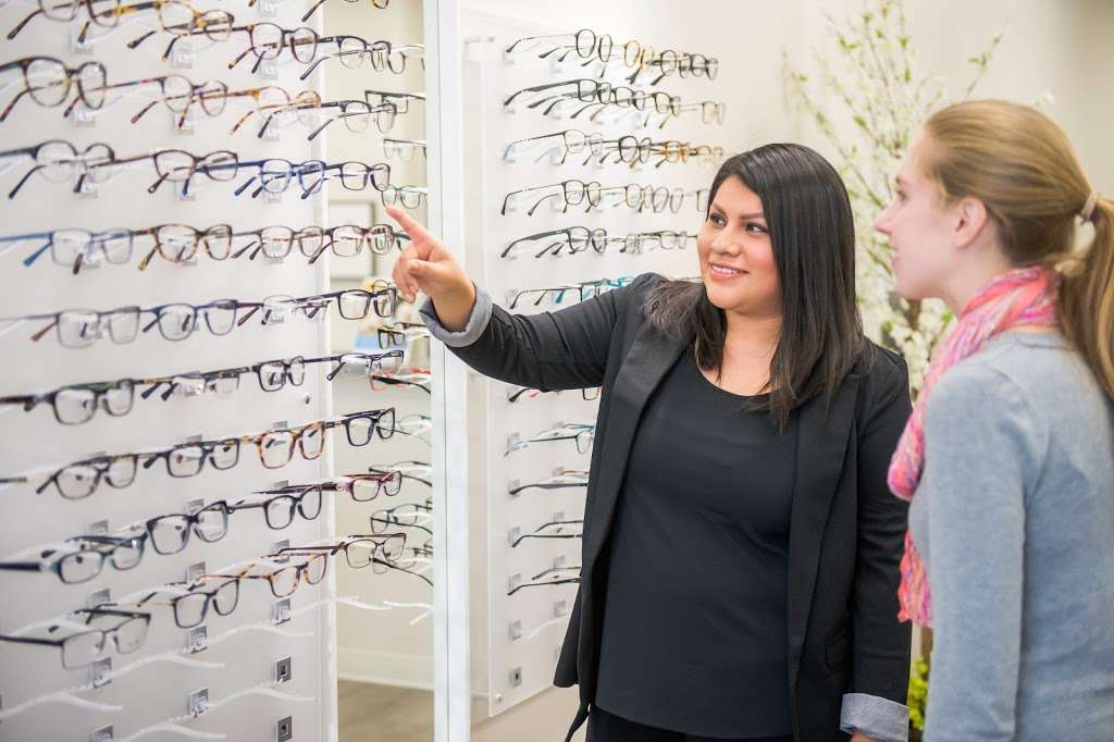 Oaks Optometric Center | 330 Via Las Brisas #140, Newbury Park, CA 91320, USA | Phone: (805) 498-7209