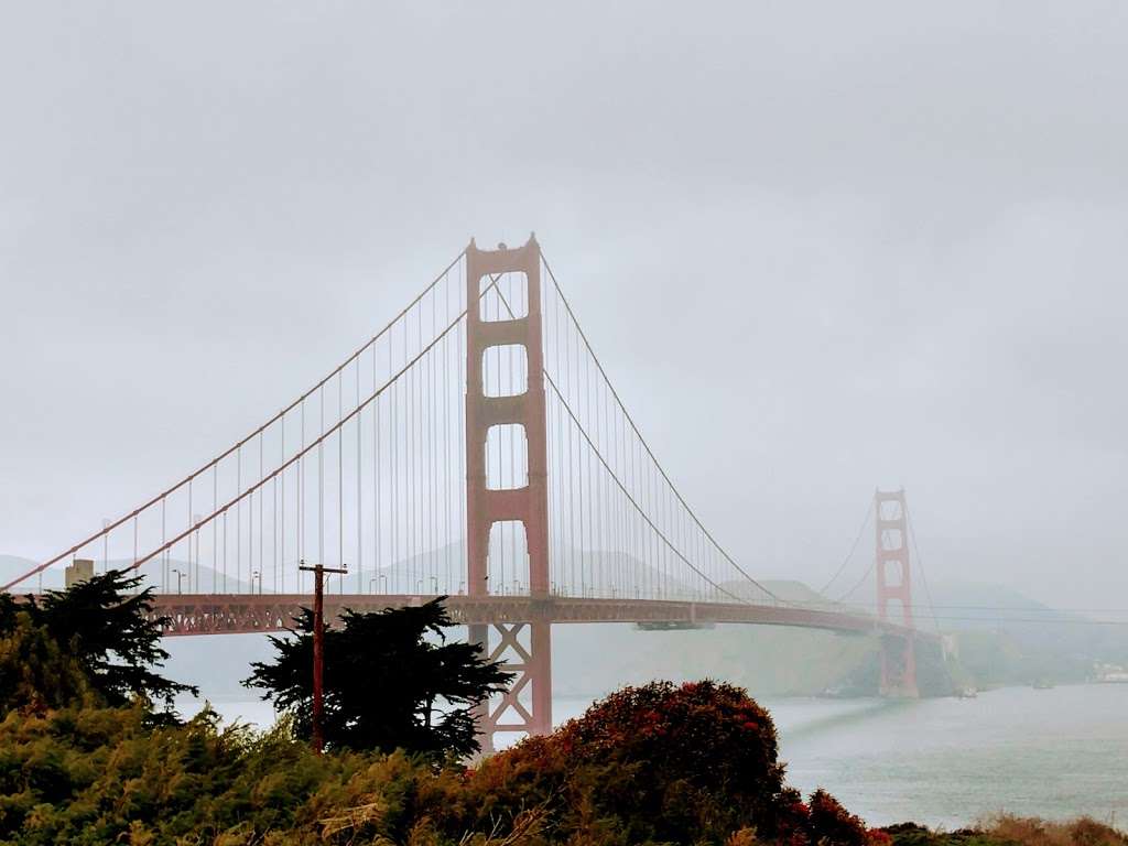 Golden Gate Bridge Parking | San Francisco, CA 94129