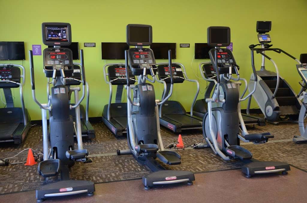 Anytime Fitness | 5879 S Packard Ave, Cudahy, WI 53110, USA | Phone: (414) 483-1921