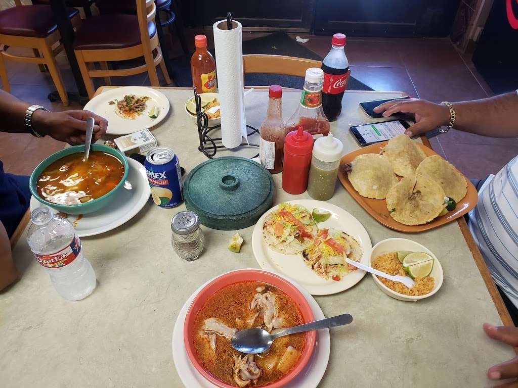 Taqueria Lancaster | 1221 Masonic Dr, Lancaster, TX 75146, USA | Phone: (972) 227-9943