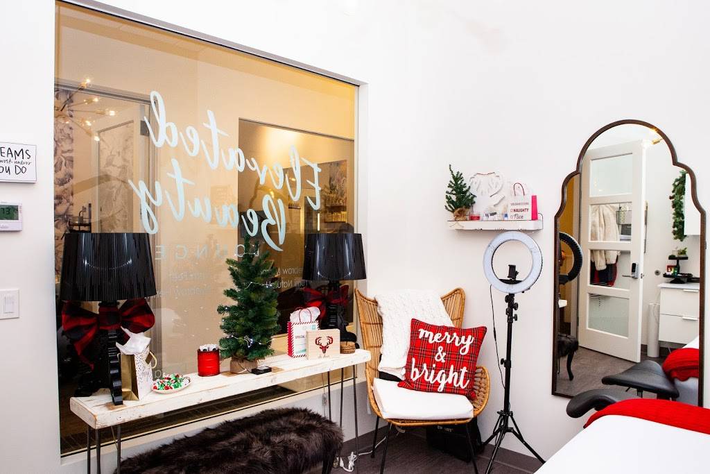Elevated Beauty Lounge | The Beauty District, 2480 W Happy Valley Rd UNIT 1205, Phoenix, AZ 85085, USA | Phone: (602) 549-4507