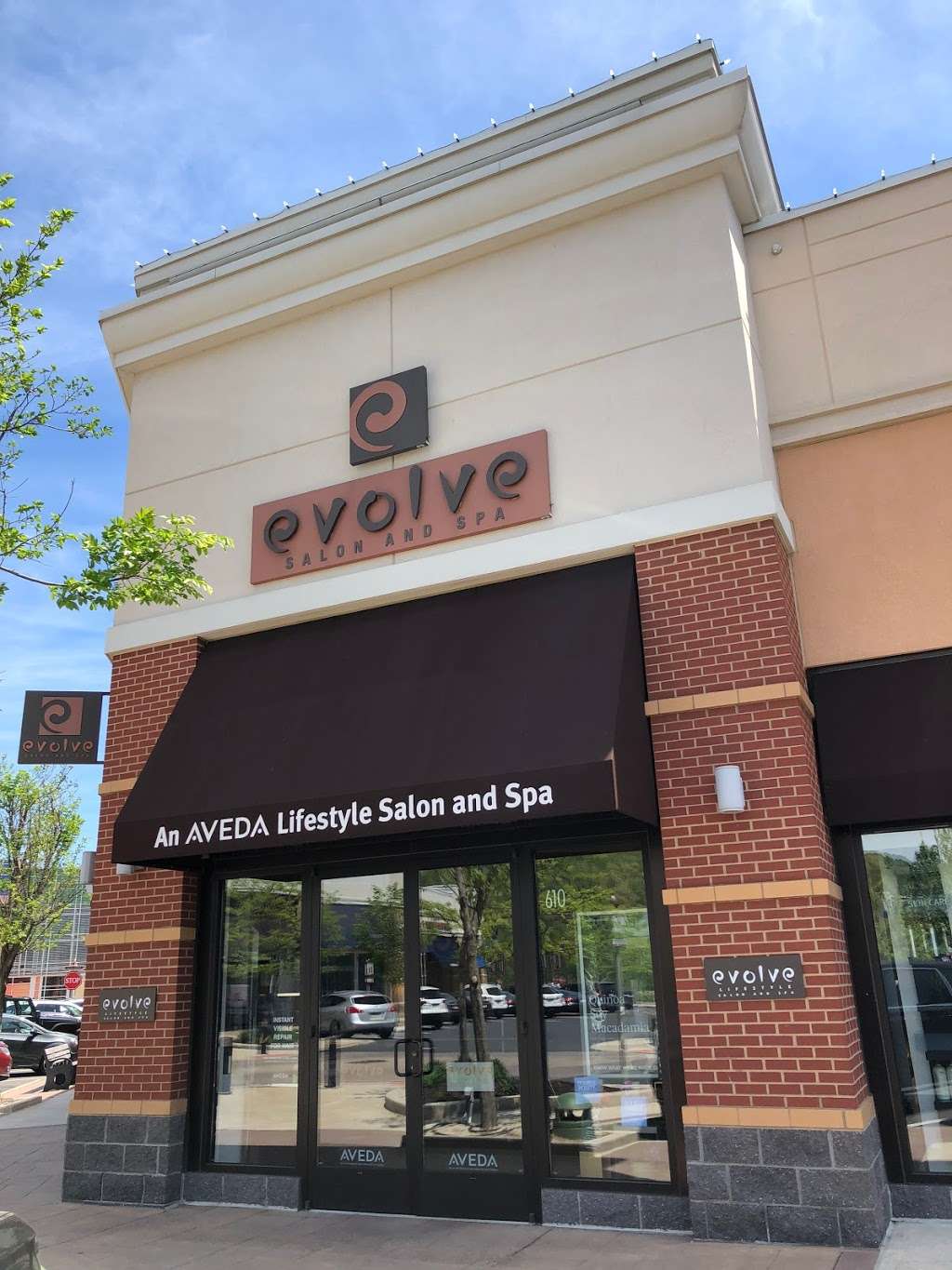 Evolve Lifestyle Salon and Spa | 2880 Center Valley Pkwy #610, Center Valley, PA 18034, USA | Phone: (610) 791-7700