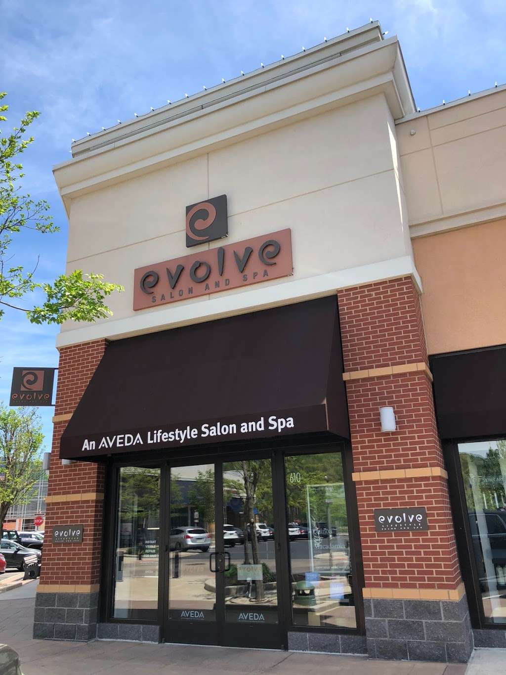 Evolve Lifestyle Salon and Spa | 2880 Center Valley Pkwy #610, Center Valley, PA 18034 | Phone: (610) 791-7700