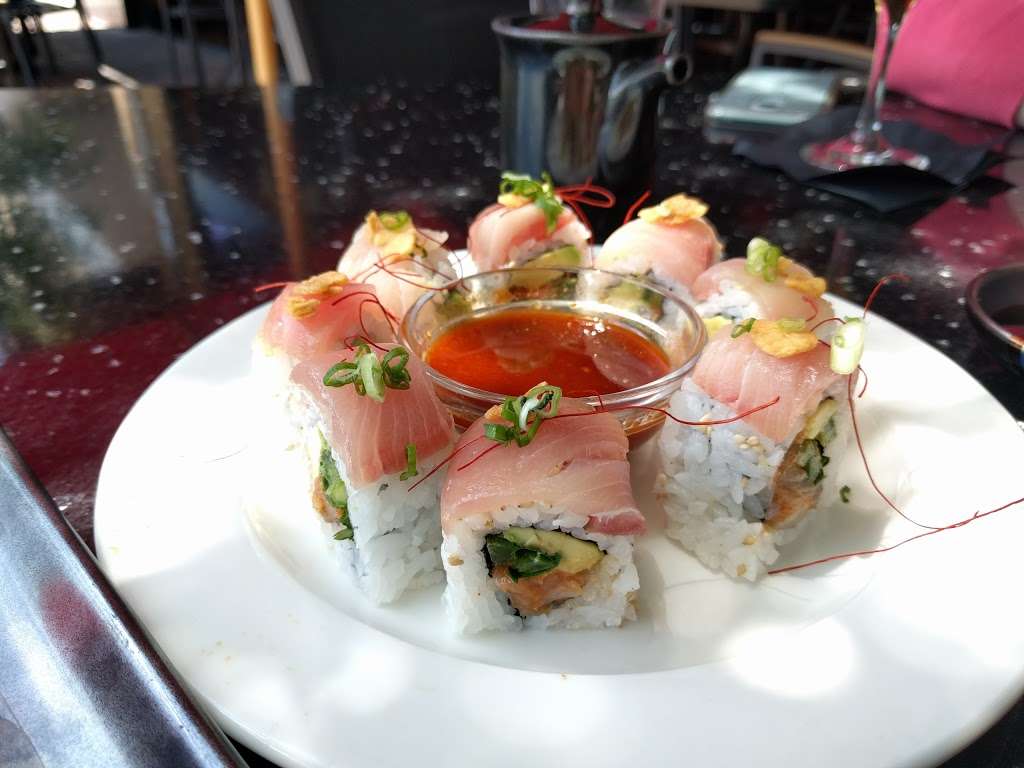 RA Sushi Bar Restaurant | 11638 Ash St, Leawood, KS 66211 | Phone: (913) 850-6260