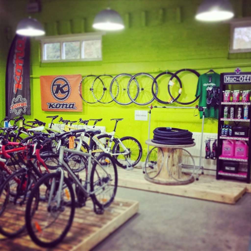 Go Further Cycling | 4 Bury Rd, London E4 7QJ, UK | Phone: 020 8524 6626