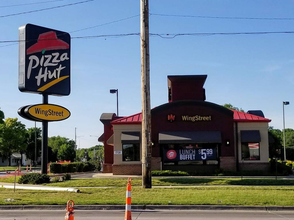 Pizza Hut | 1708 E Pawnee St, Wichita, KS 67211 | Phone: (316) 263-6333