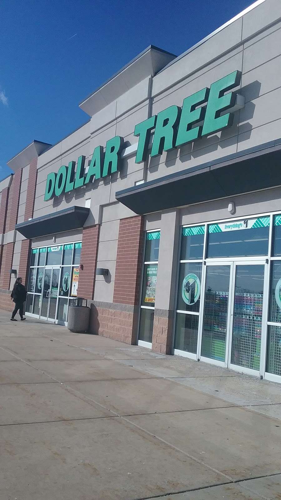 Dollar Tree | 1650 Orchard Gateway Blvd, North Aurora, IL 60542, USA | Phone: (630) 423-4001