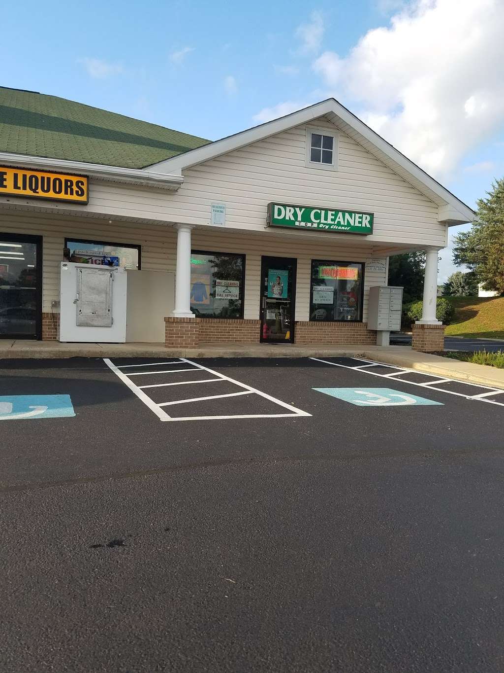 Top Cleaners | 101 Silo Hill Rd # 10, Emmitsburg, MD 21727, USA | Phone: (301) 447-3262