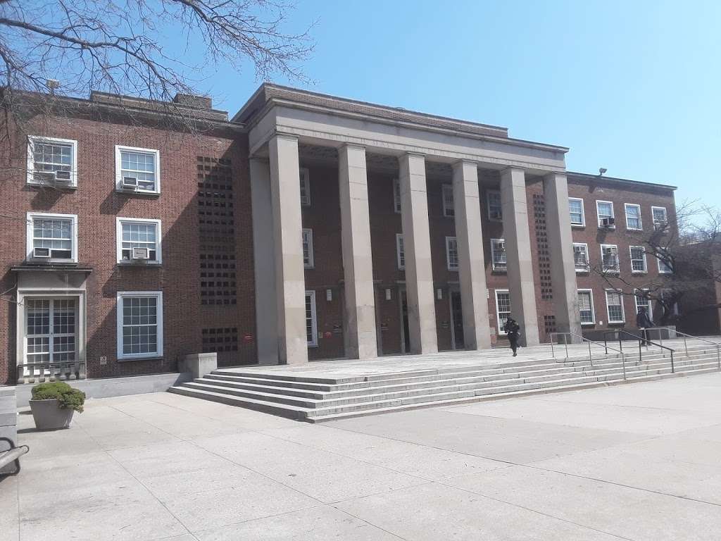 Queens County Criminal Court 125 01 Queens Blvd Kew Gardens NY 11415 