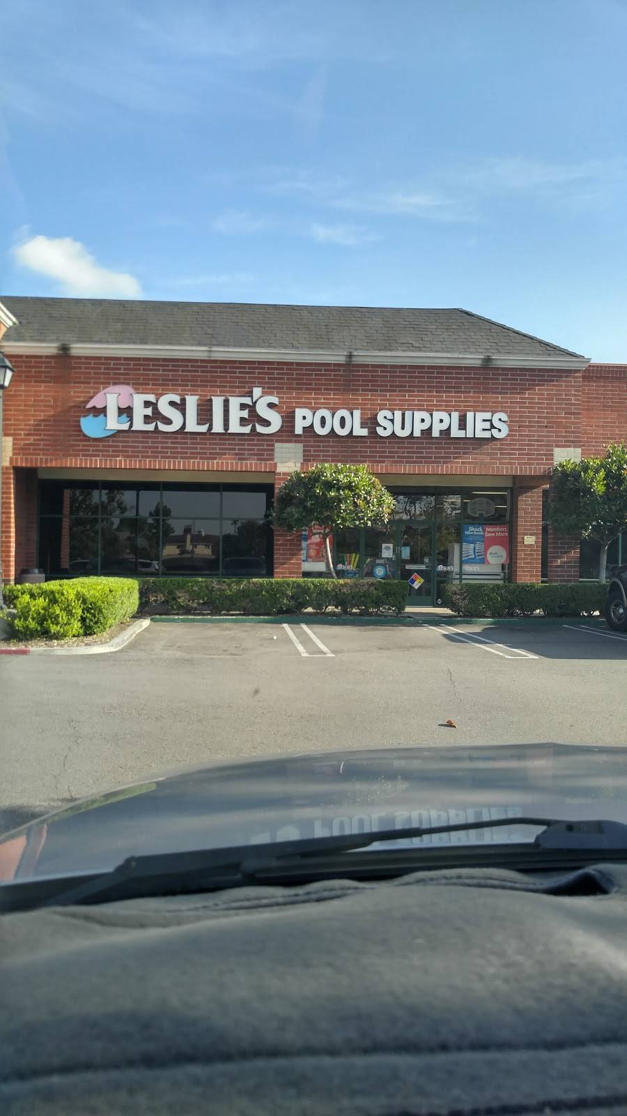 Leslies | 11900 South St #116, Cerritos, CA 90703, USA | Phone: (562) 402-3887