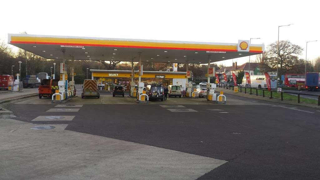 Shell | Stirling Corner, Barnet Rd, Barnet EN5 3JT, UK | Phone: 020 8364 9497