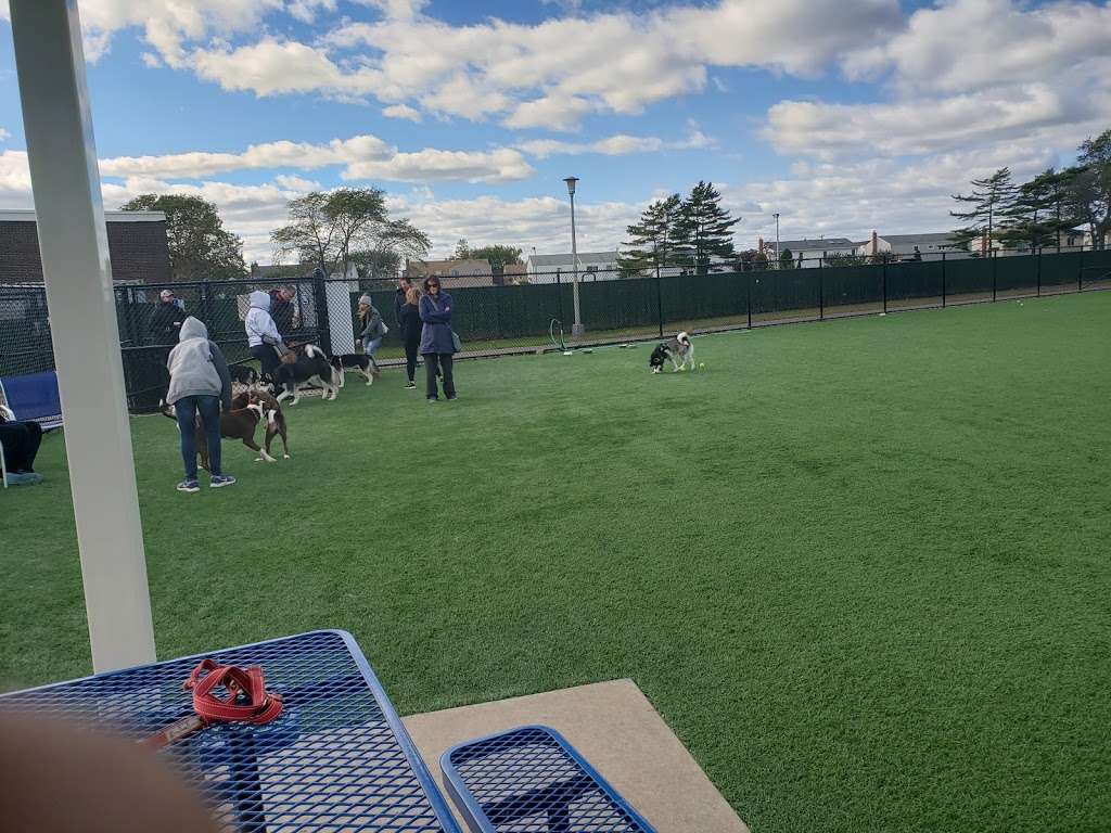 Wantagh Park Dog Run | 1 King Rd, Wantagh, NY 11793 | Phone: (516) 571-7461