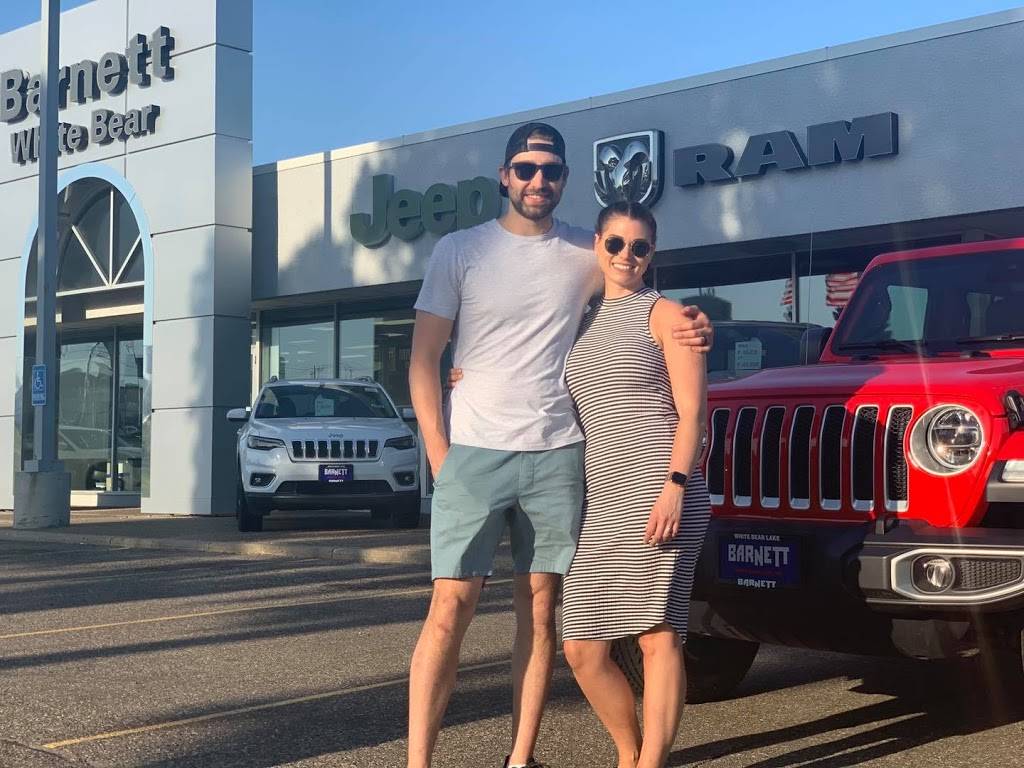 Barnett Chrysler Jeep | 3430 Hwy 61 N, White Bear Lake, MN 55110, USA | Phone: (651) 482-6100