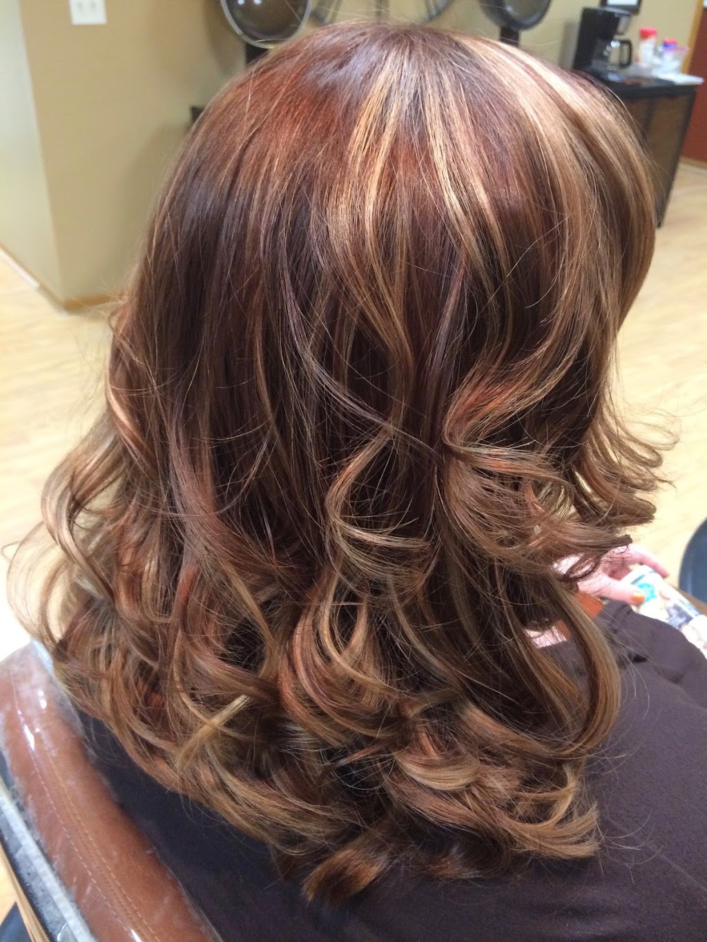 Shear Artistry, Inc @ Salon Suites | 18460 Wright St, Omaha, NE 68130, USA | Phone: (402) 510-6452