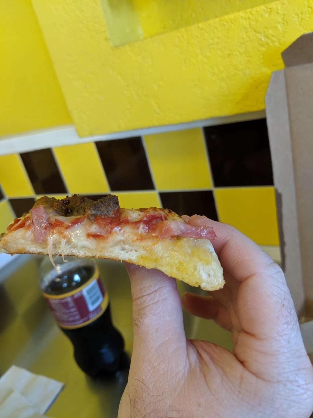 Hungry Howies | 6054 Sisson Rd, Titusville, FL 32780, USA | Phone: (321) 268-8778