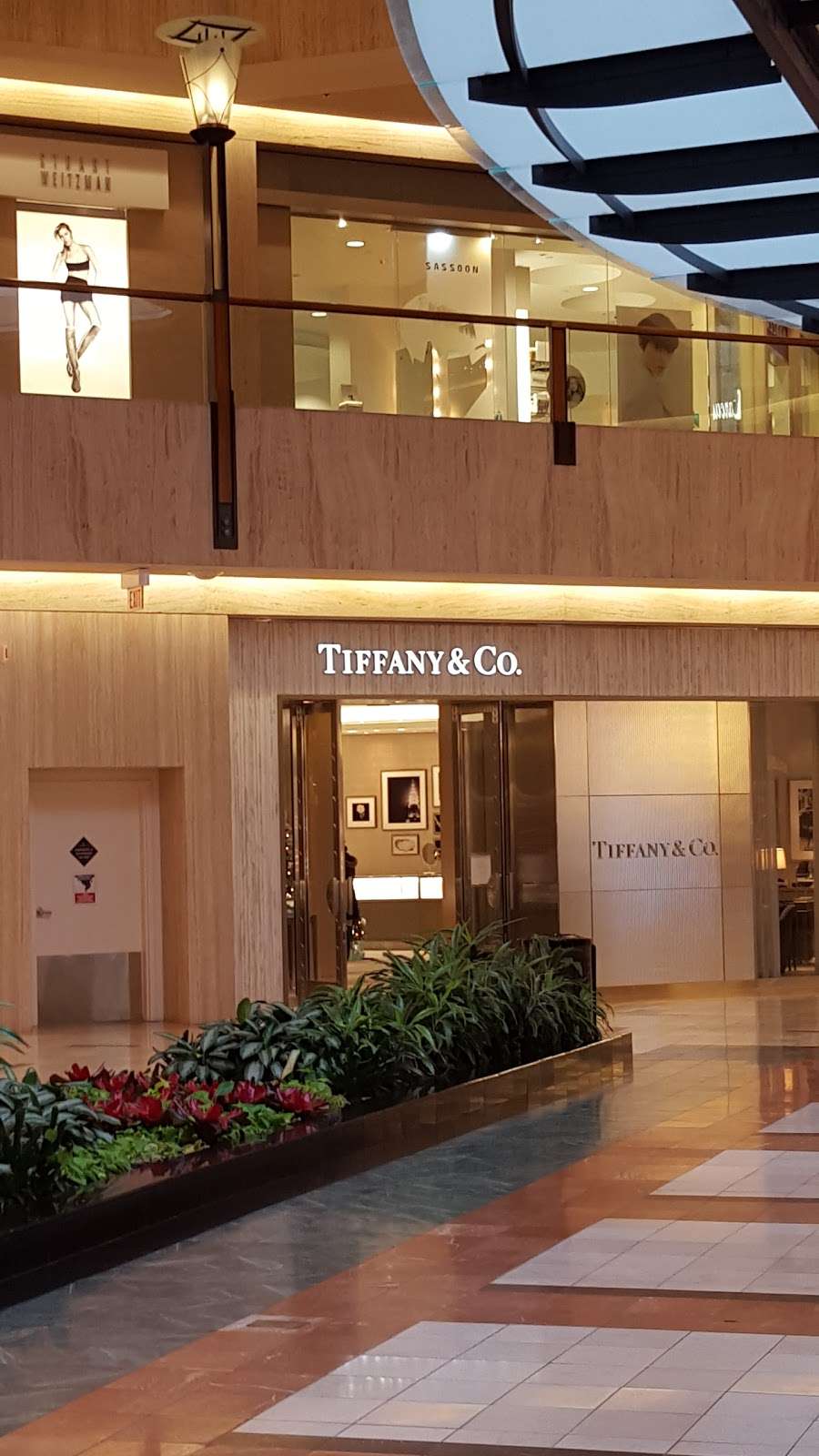 Tiffany & Co. | 1158 Northbrook Ct, Northbrook, IL 60062 | Phone: (847) 272-5785