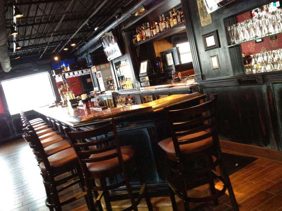 Lucky Star Pub & Eatery | 864 Milwaukee Ave, Burlington, WI 53105, USA | Phone: (262) 763-2155