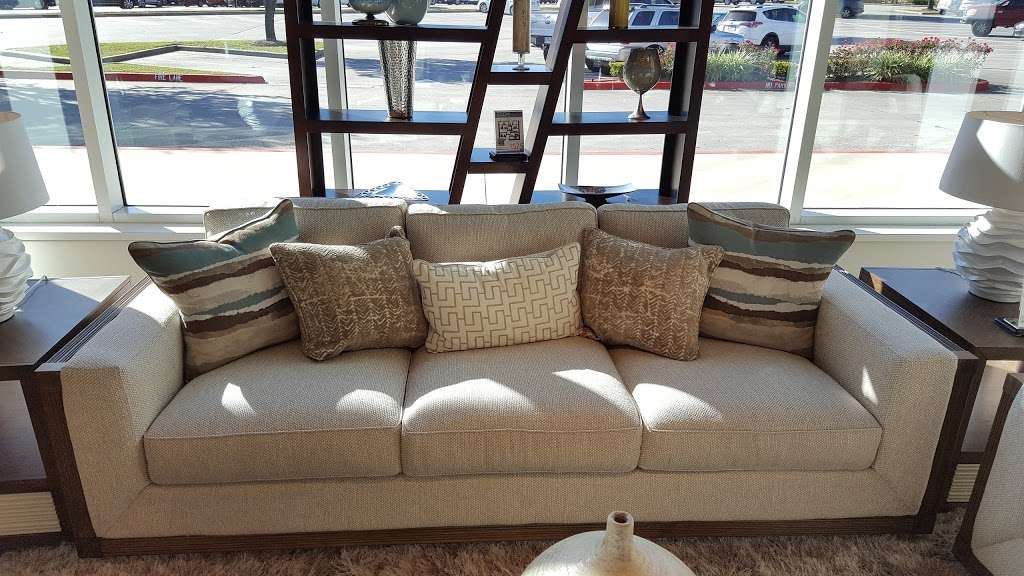 ROOMS TO GO - 18 Photos & 15 Reviews - 12990 Willow Chase Dr, Houston,  Texas - Furniture Stores - Phone Number - Yelp