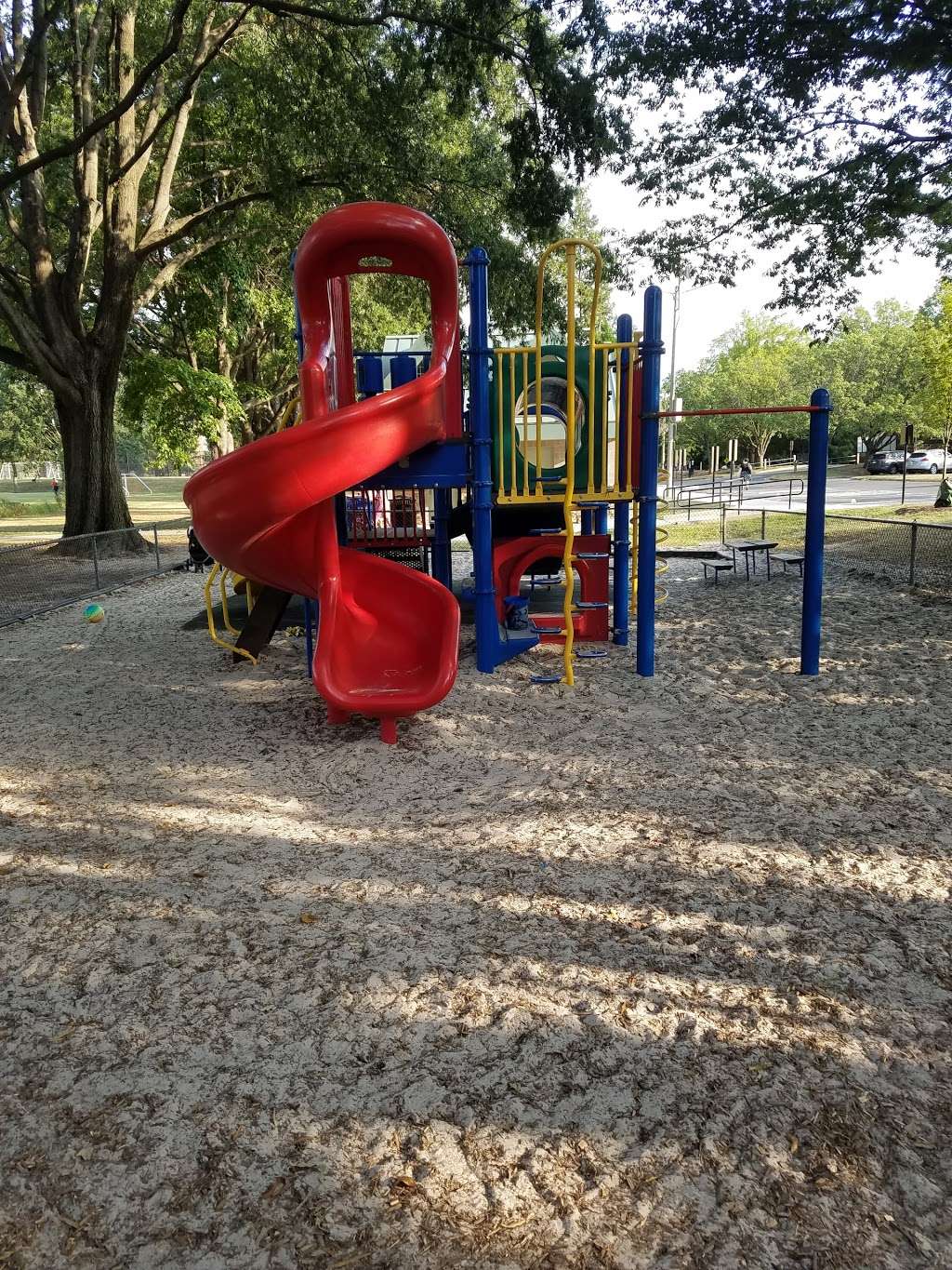 Childrens Playground and Spray Park | 712 15th St S, Arlington, VA 22202