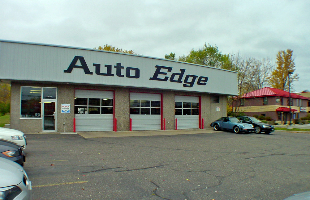 Auto Edge Ltd | 900 Wildwood Rd, Mahtomedi, MN 55115 | Phone: (651) 777-6924