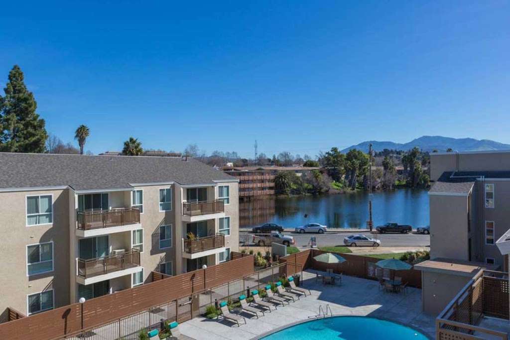 Shoreline Apartments | 1841 Laguna St, Concord, CA 94520, USA | Phone: (925) 798-7500