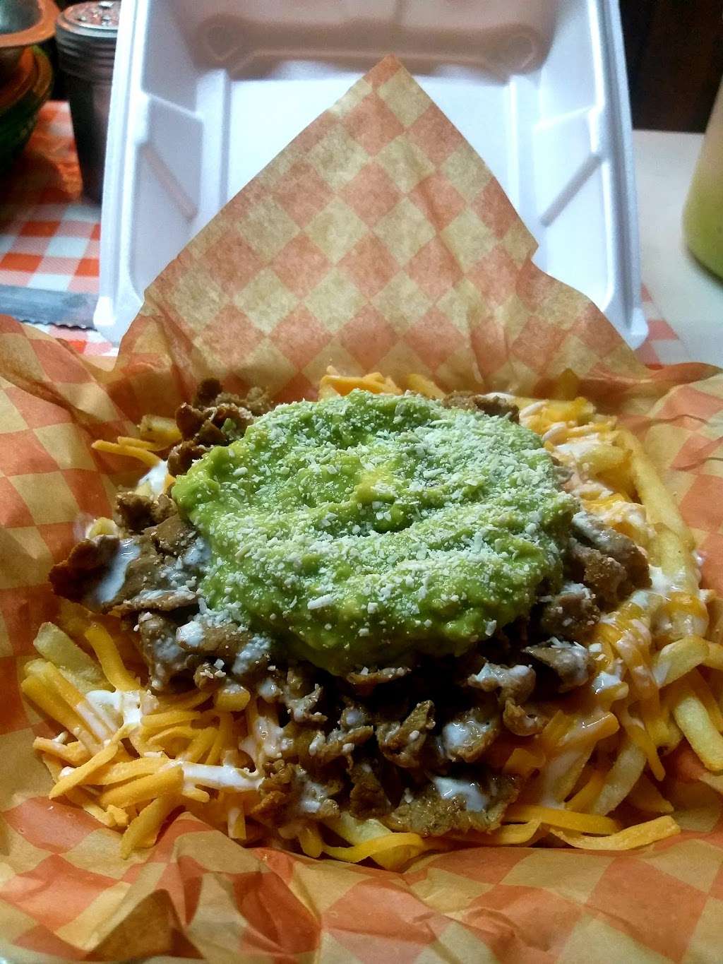 Carne asada fries criss | 22600, Av. San Ángel, Artesanal, 22600 Tijuana, B.C., Mexico | Phone: 664 712 1157