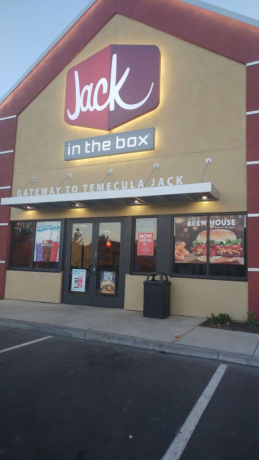 Jack in the Box | 29105 Old Town Front St, Temecula, CA 92590, USA | Phone: (951) 506-3322