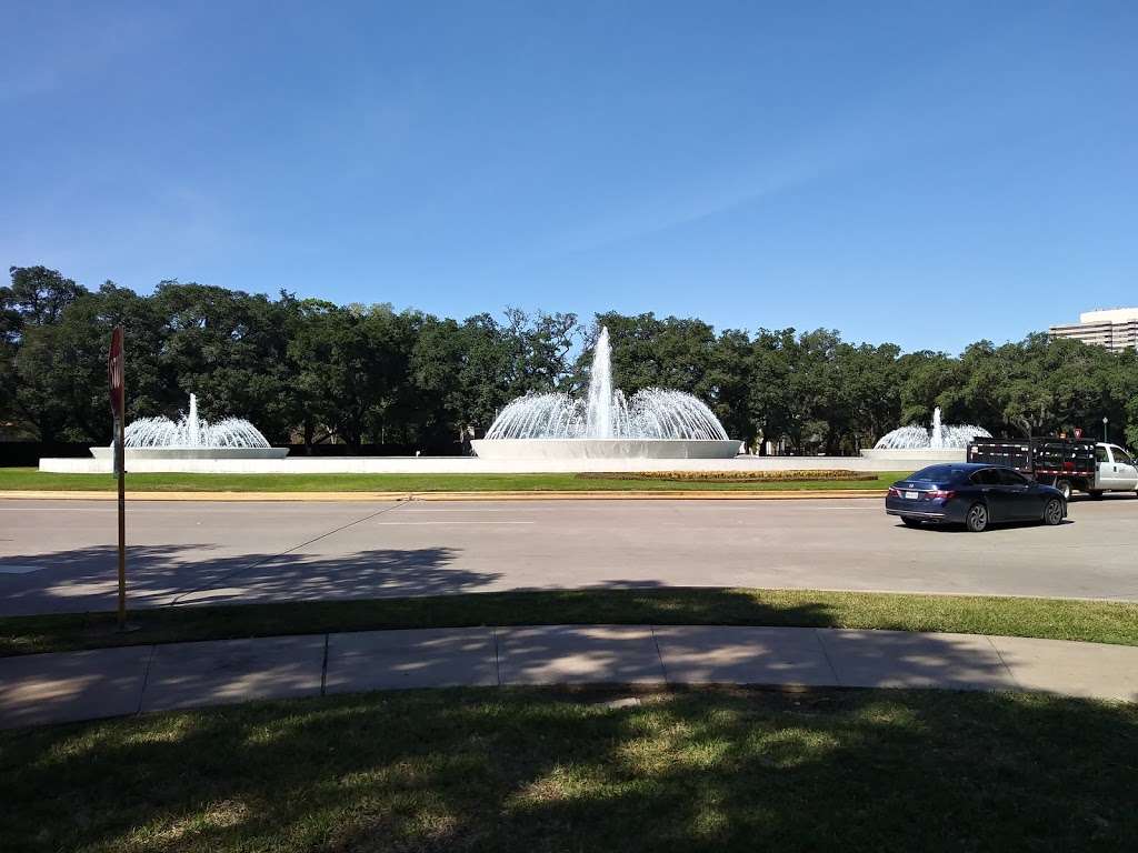 Hermann Park - Ponyta | Concert Drive, Houston, TX 77030, USA